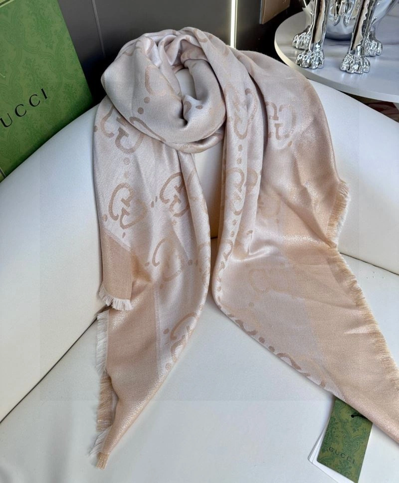Tailored Gucci Scarf 271069