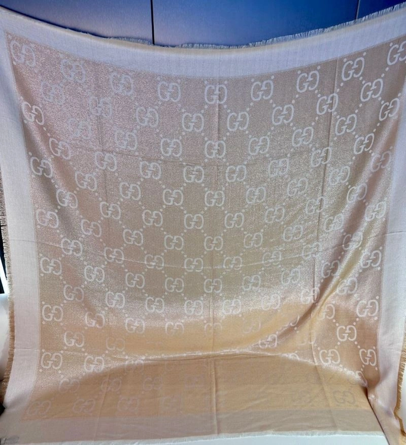 Tailored Gucci Scarf 271069