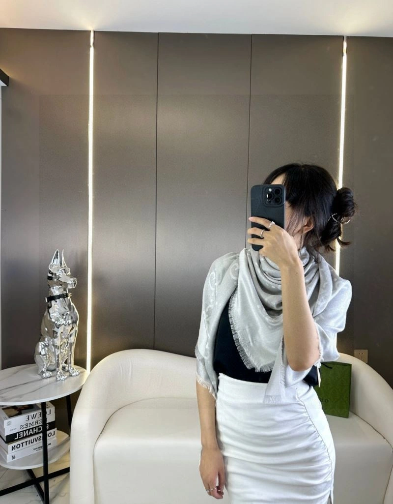 Gucci Scarf Supportive 271066