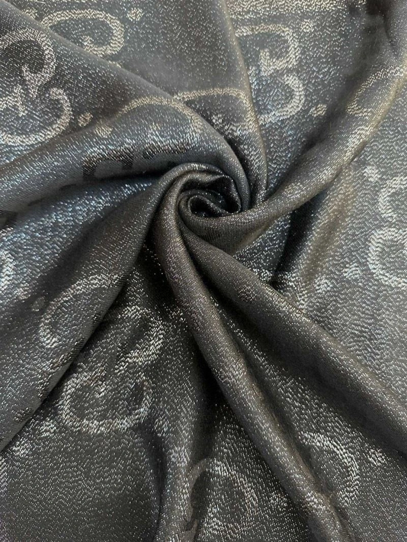 Reliable Gucci Scarf 271065