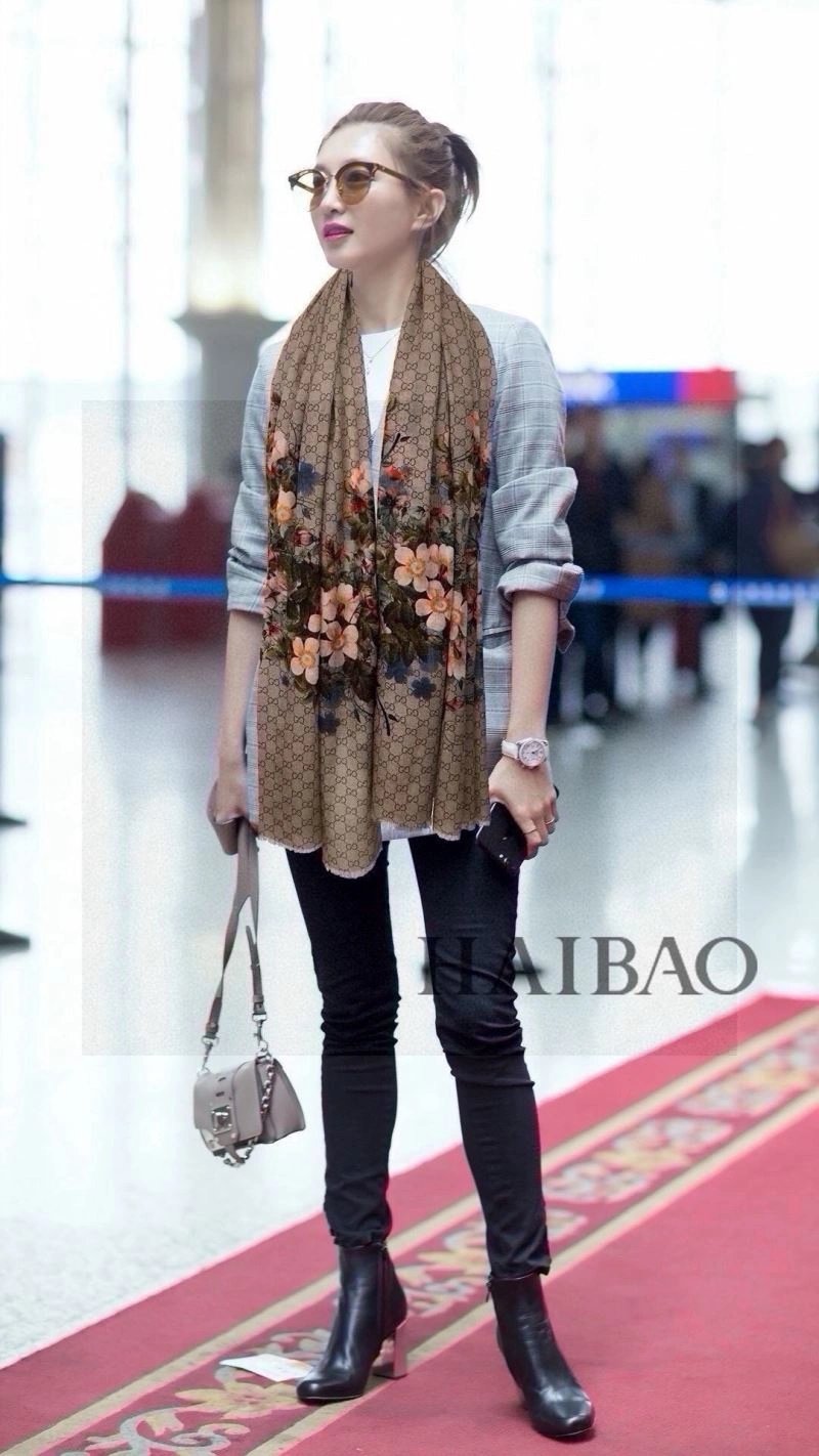 Gucci Scarf UrbanStyle 271035