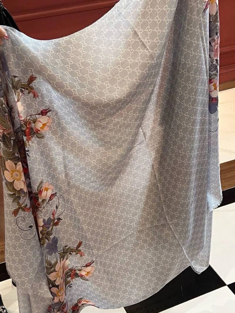 ZipUp Gucci Scarf 271043