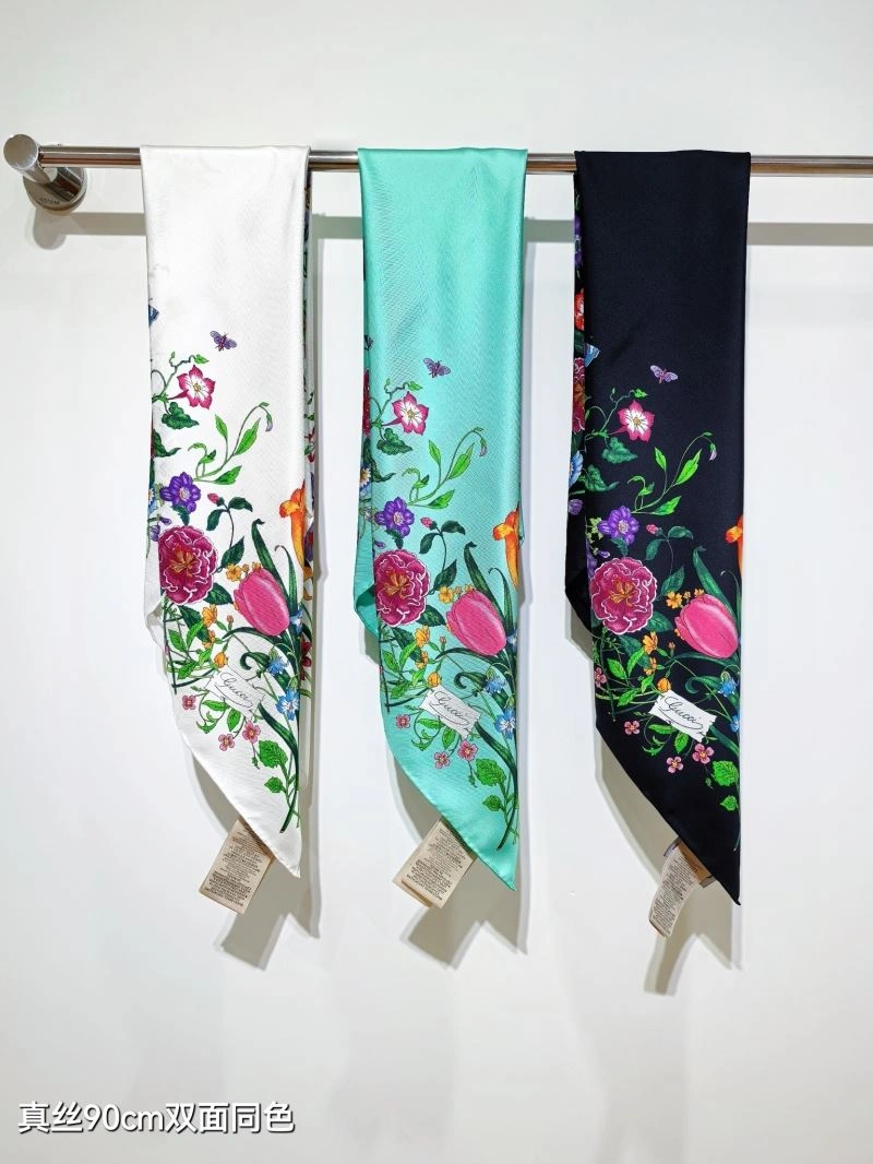 Gucci Scarf Attractive 271810