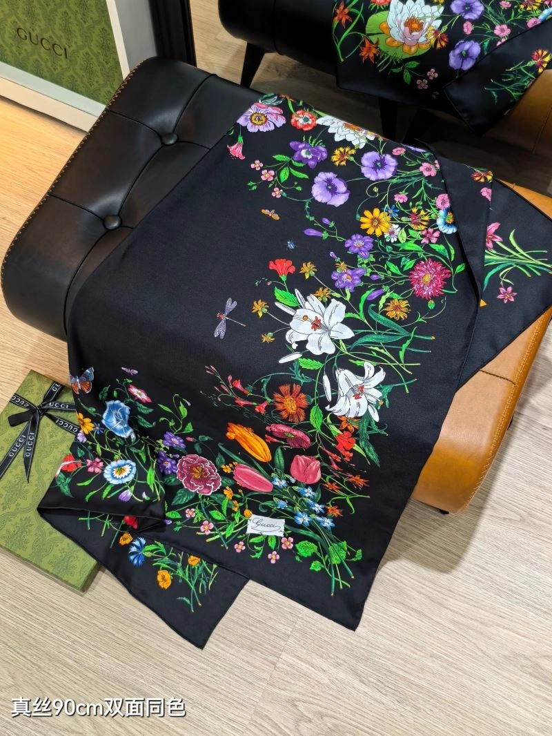 Gucci Scarf Attractive 271810