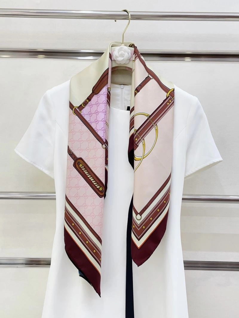 Gucci Scarf WrinkleFree 271807