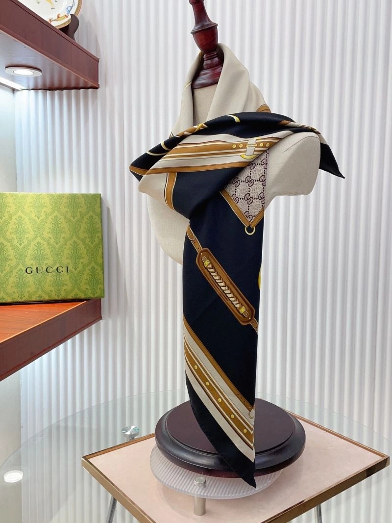 Gucci Scarf WaterResistant 271802