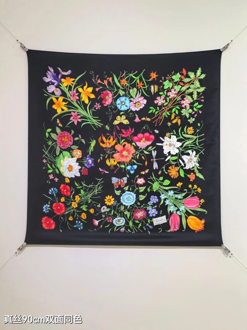 Gucci Scarf WellDesigned 271801
