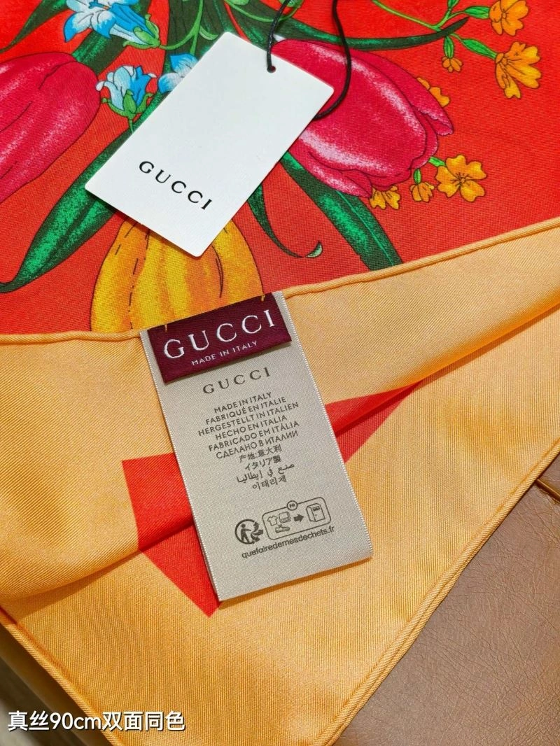 Refined Gucci Scarf 271797