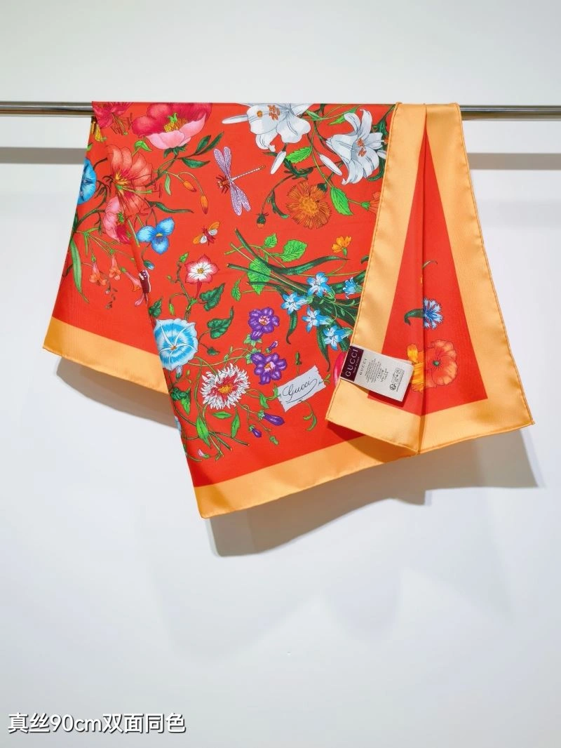 Refined Gucci Scarf 271797