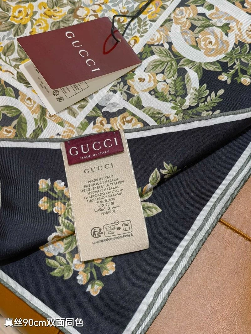 Gucci Scarf Resilient 271791