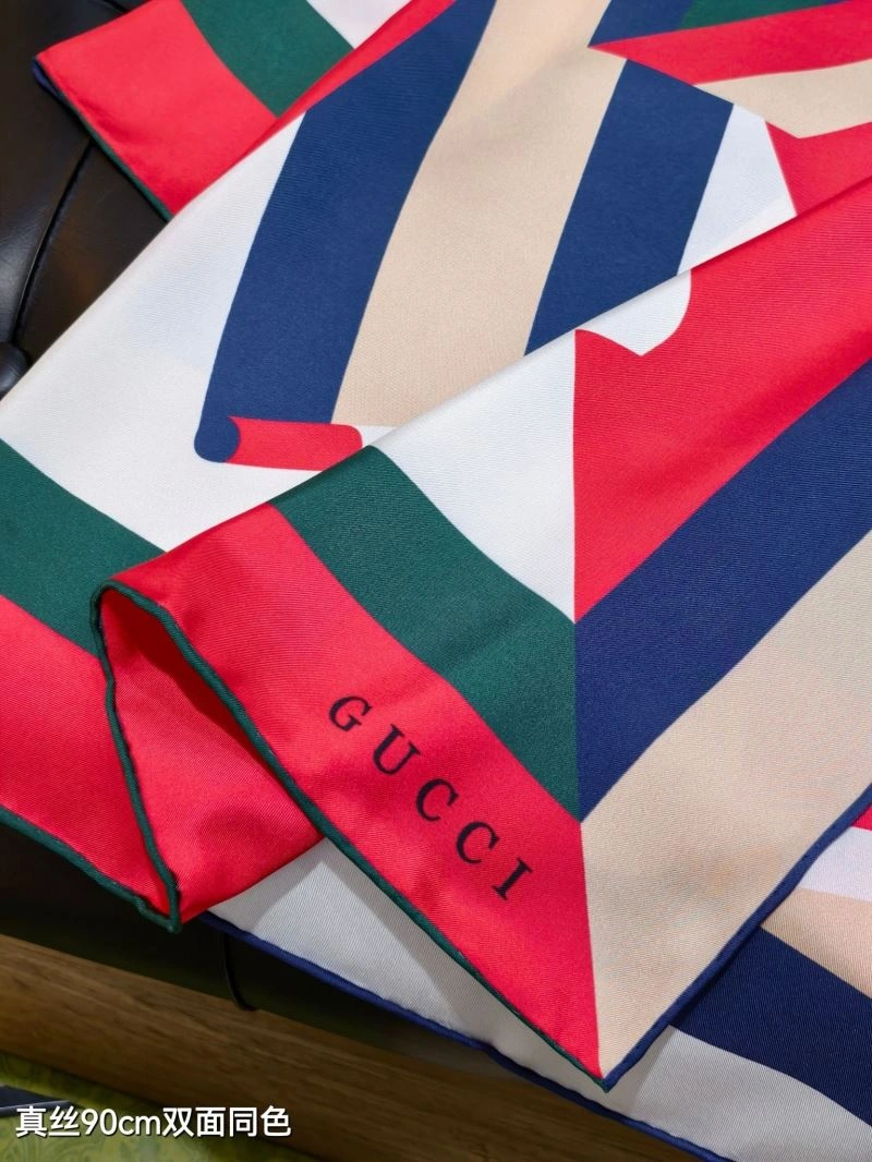 Gucci Scarf Fashionable 271790