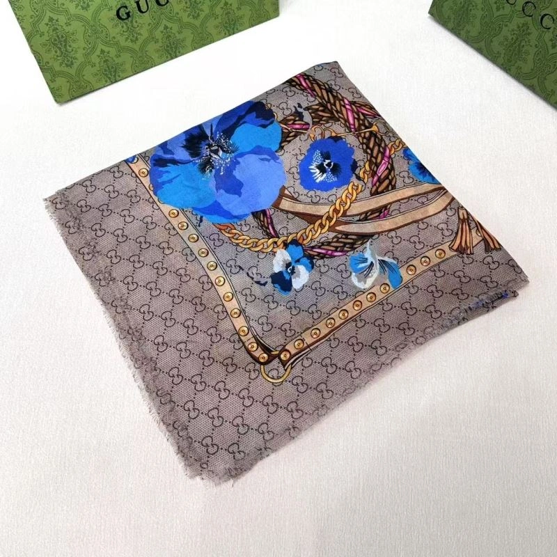 Comfortable Gucci Scarf 271799