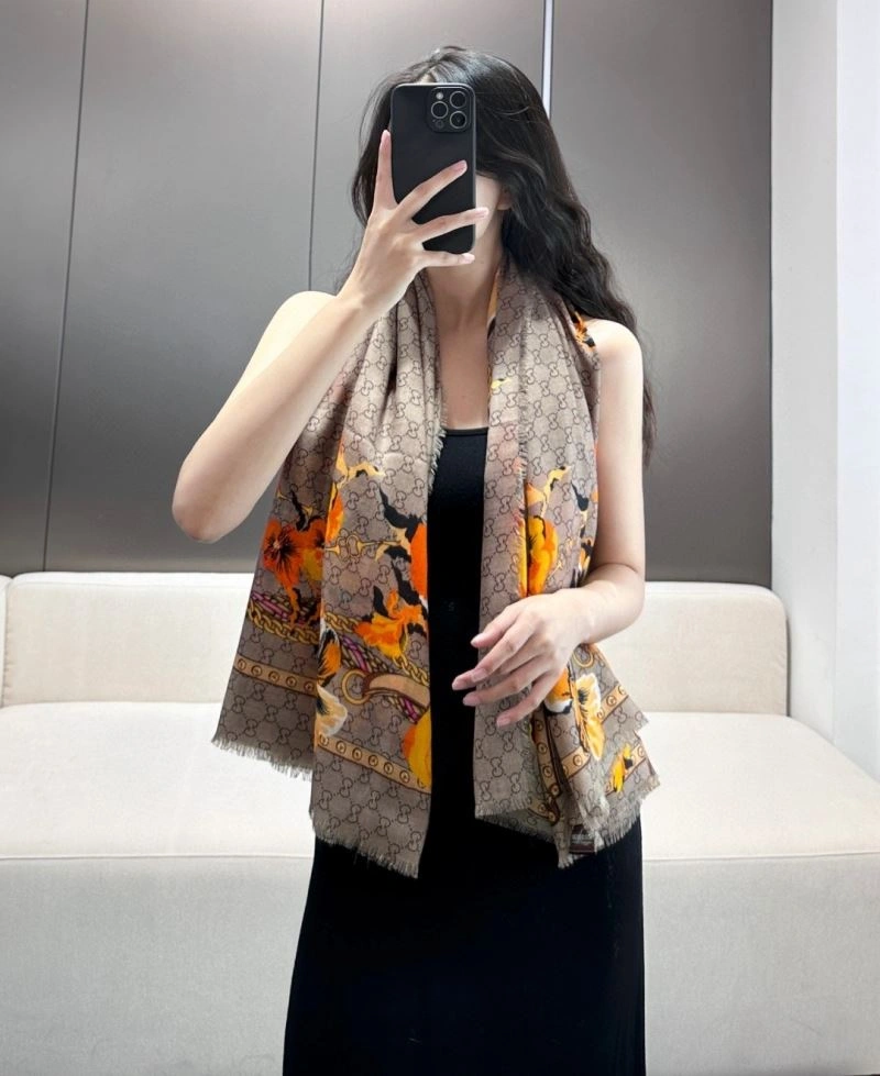Gucci Scarf FastDry 271808