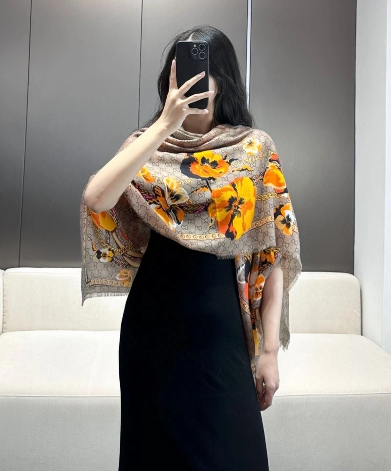 Gucci Scarf FastDry 271808