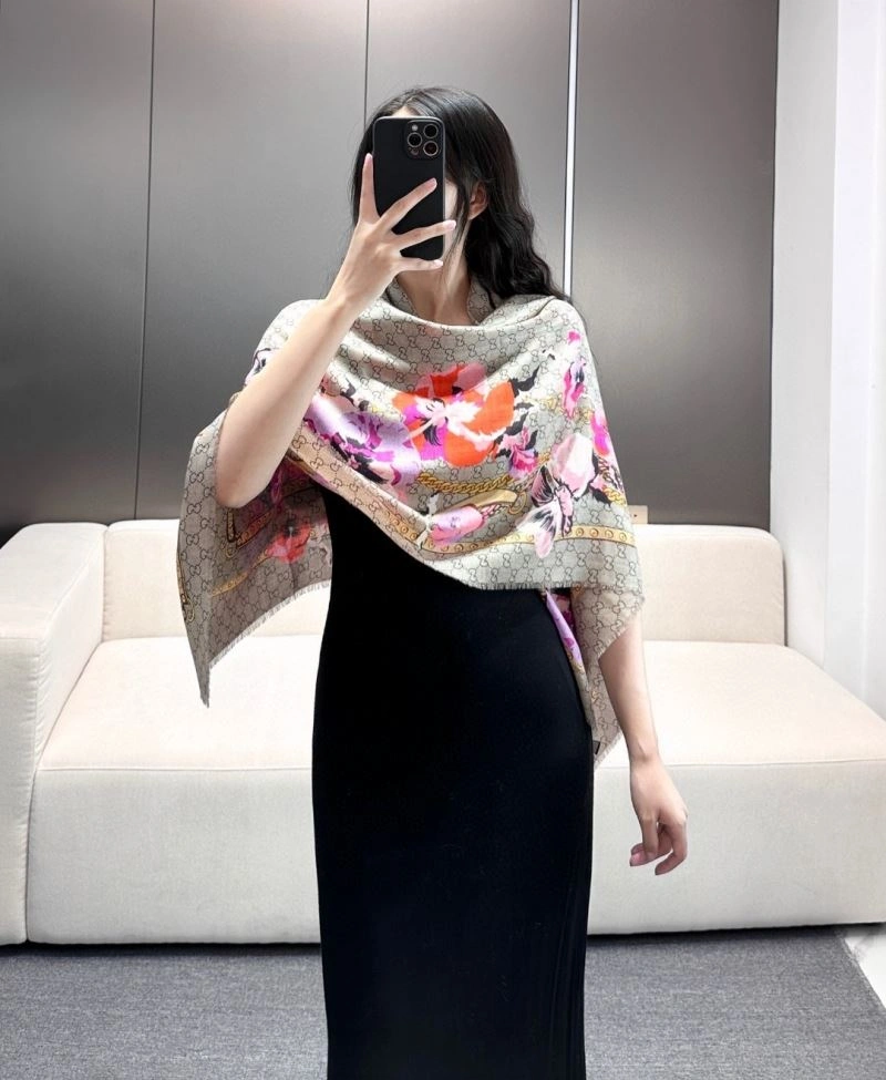 BestValue Gucci Scarf 271795