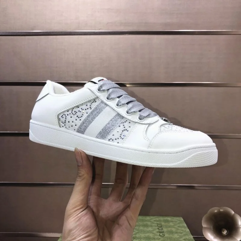 Sleek Gucci Screener Shoes 24033