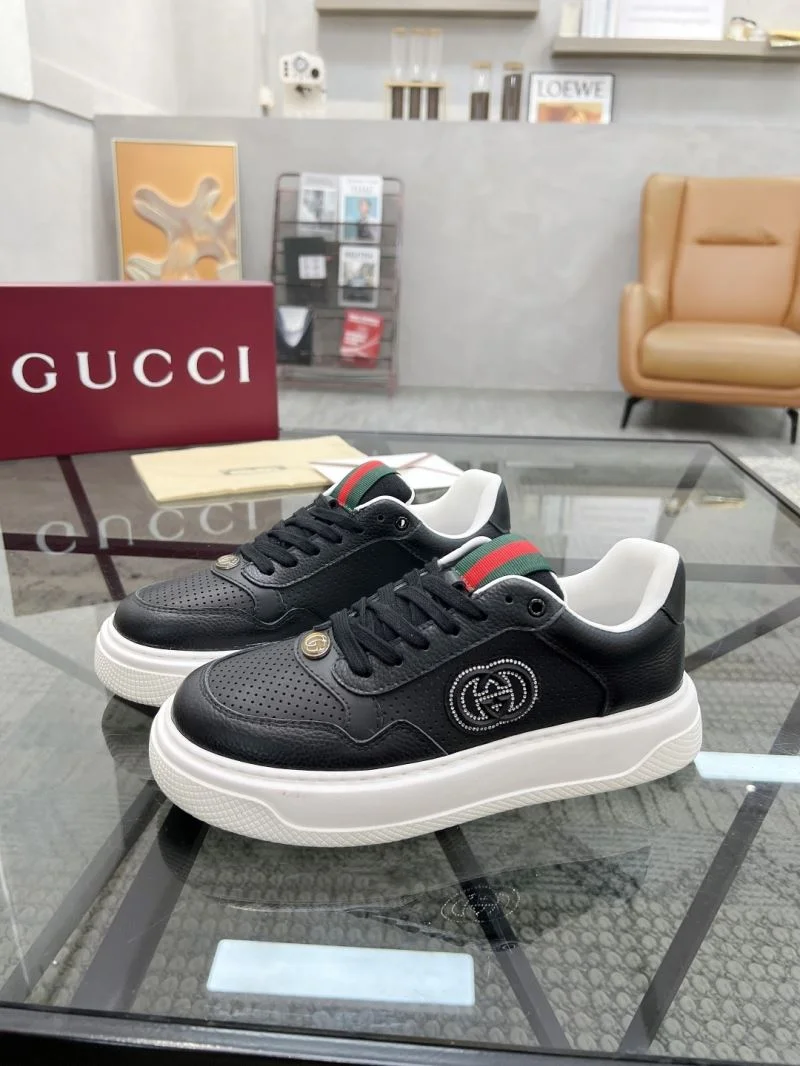Gucci Screener Shoes QuickDry 24013