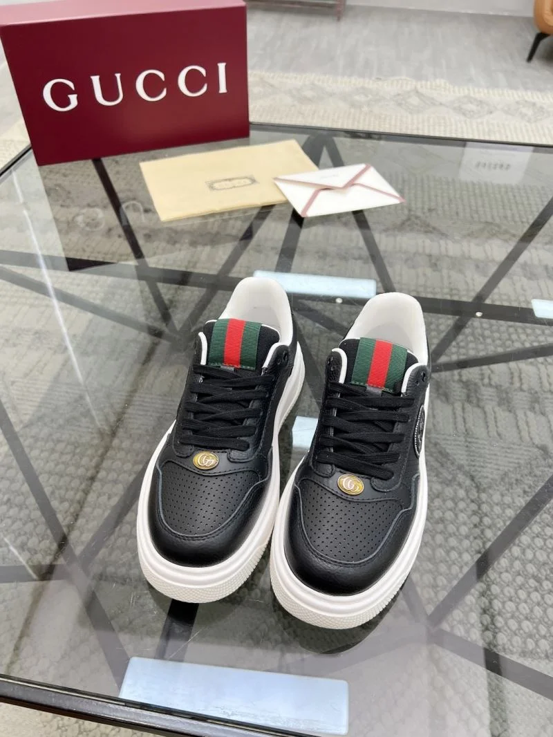 Gucci Screener Shoes QuickDry 24013