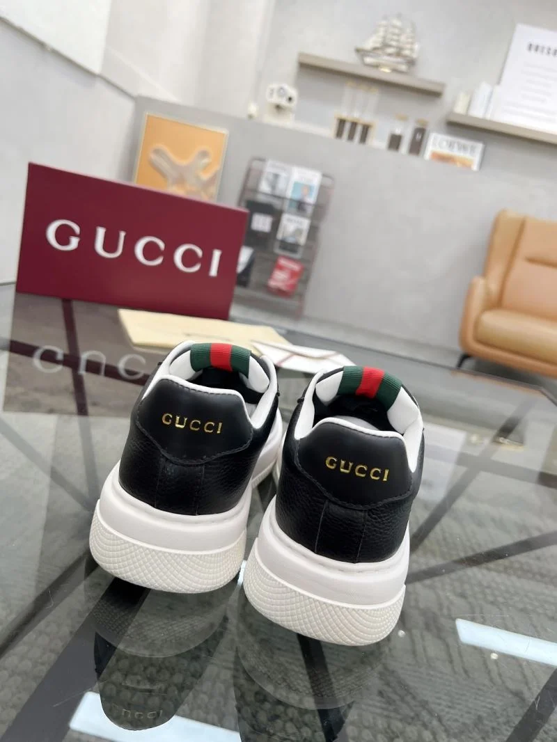 Gucci Screener Shoes QuickDry 24013
