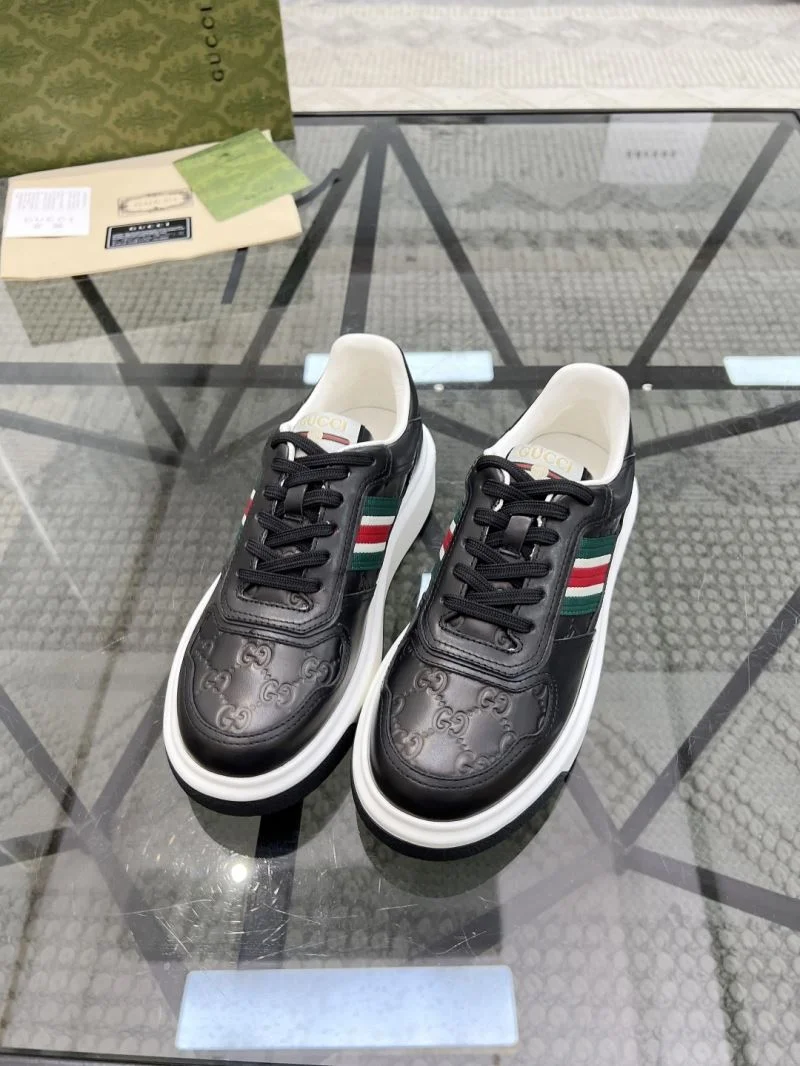 Gucci Screener Shoes Practical 24022