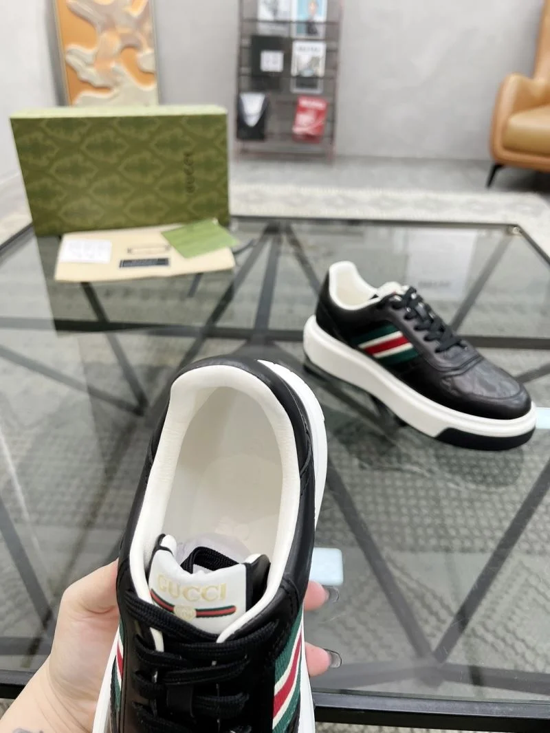 Gucci Screener Shoes Practical 24022