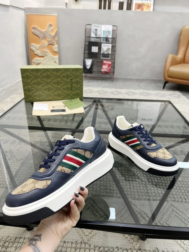 Supportive Gucci Screener Shoes 24007