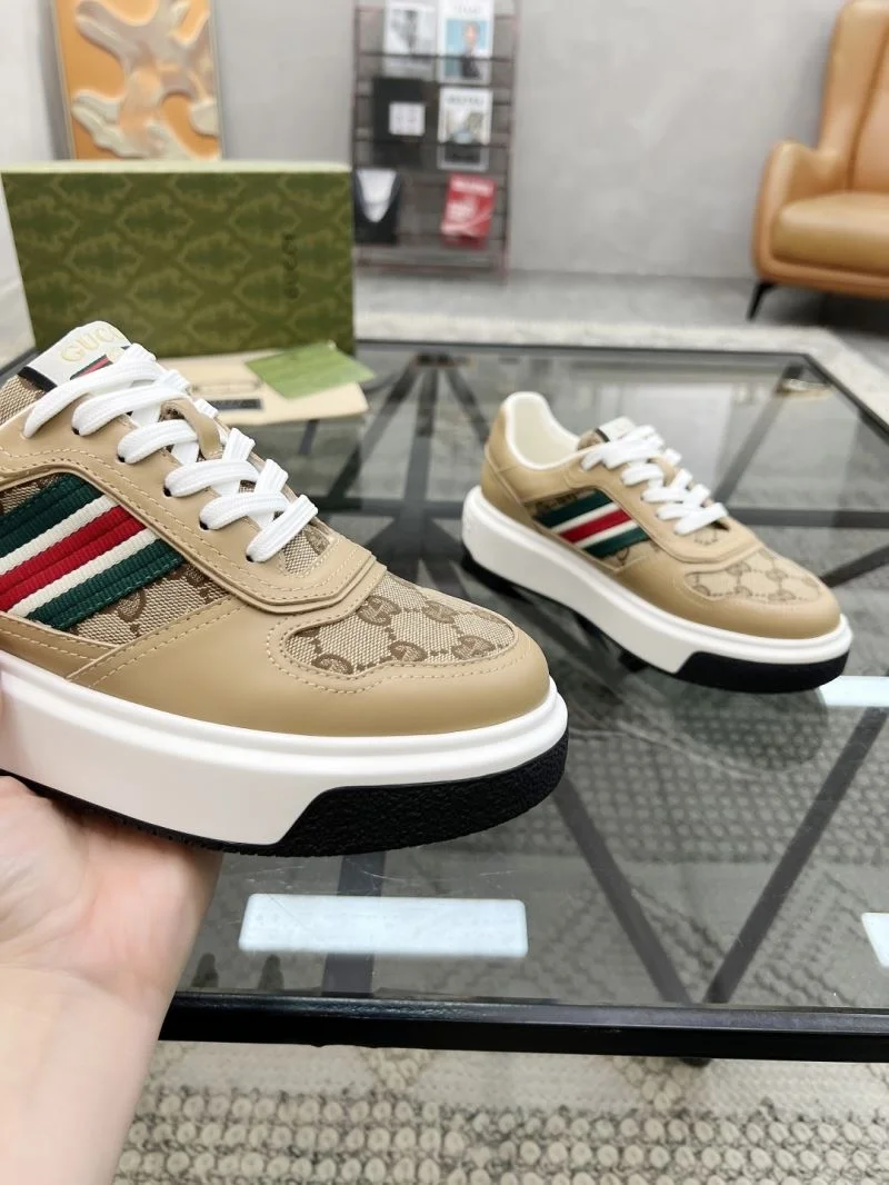 Comfortable Gucci Screener Shoes 24025