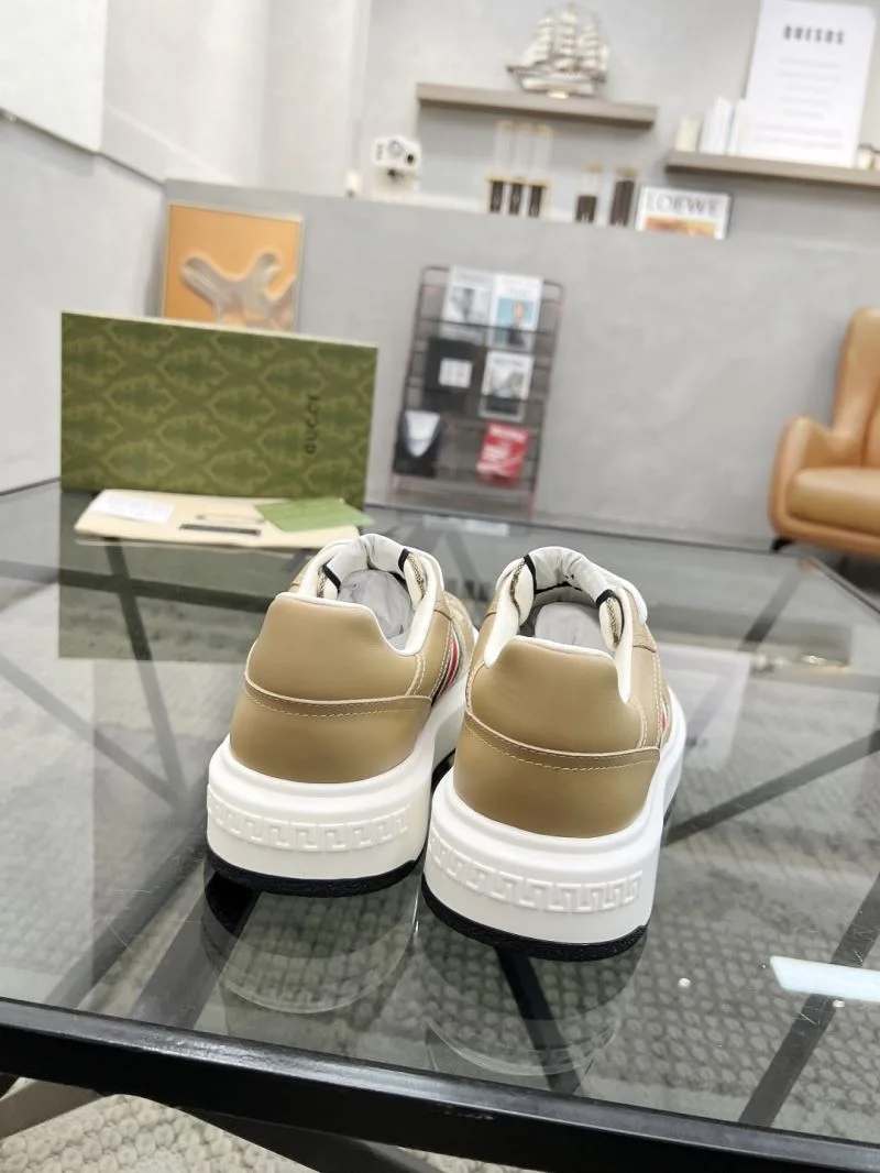 Comfortable Gucci Screener Shoes 24025