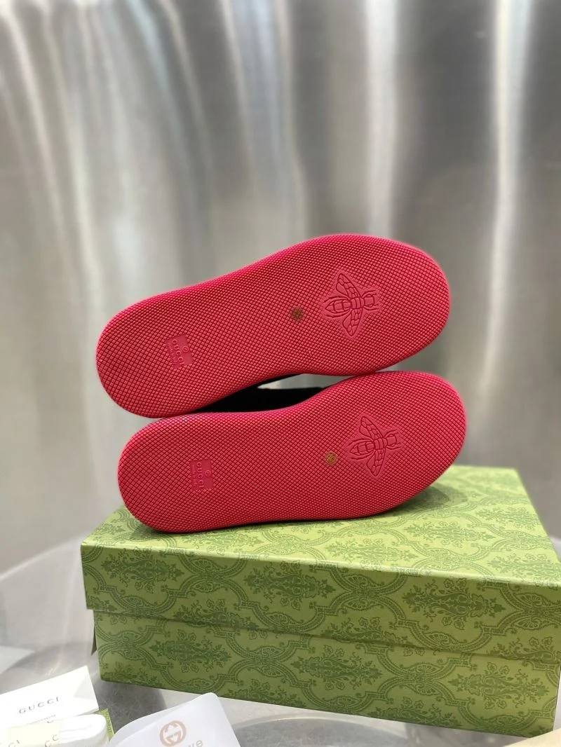 UrbanStyle Gucci Screener Shoes 24347