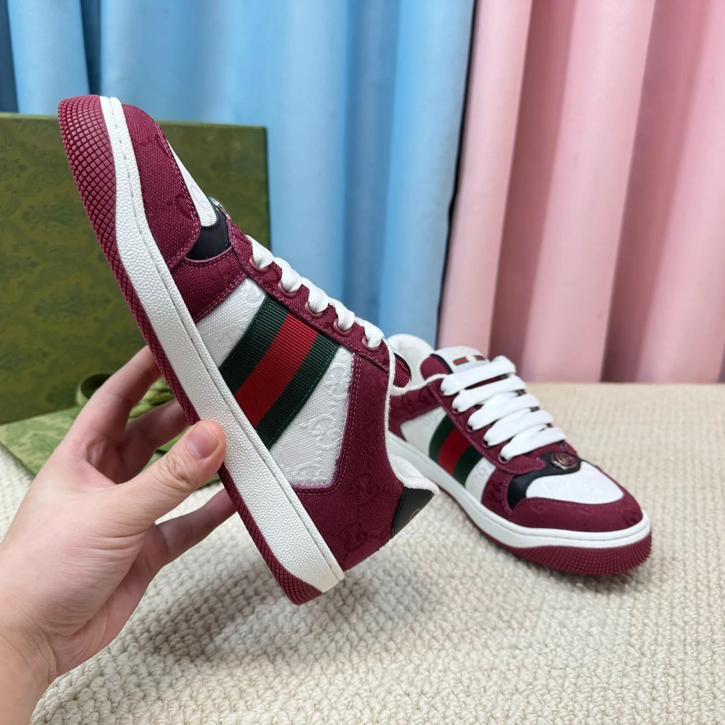 TravelReady Gucci Screener Shoes 24342