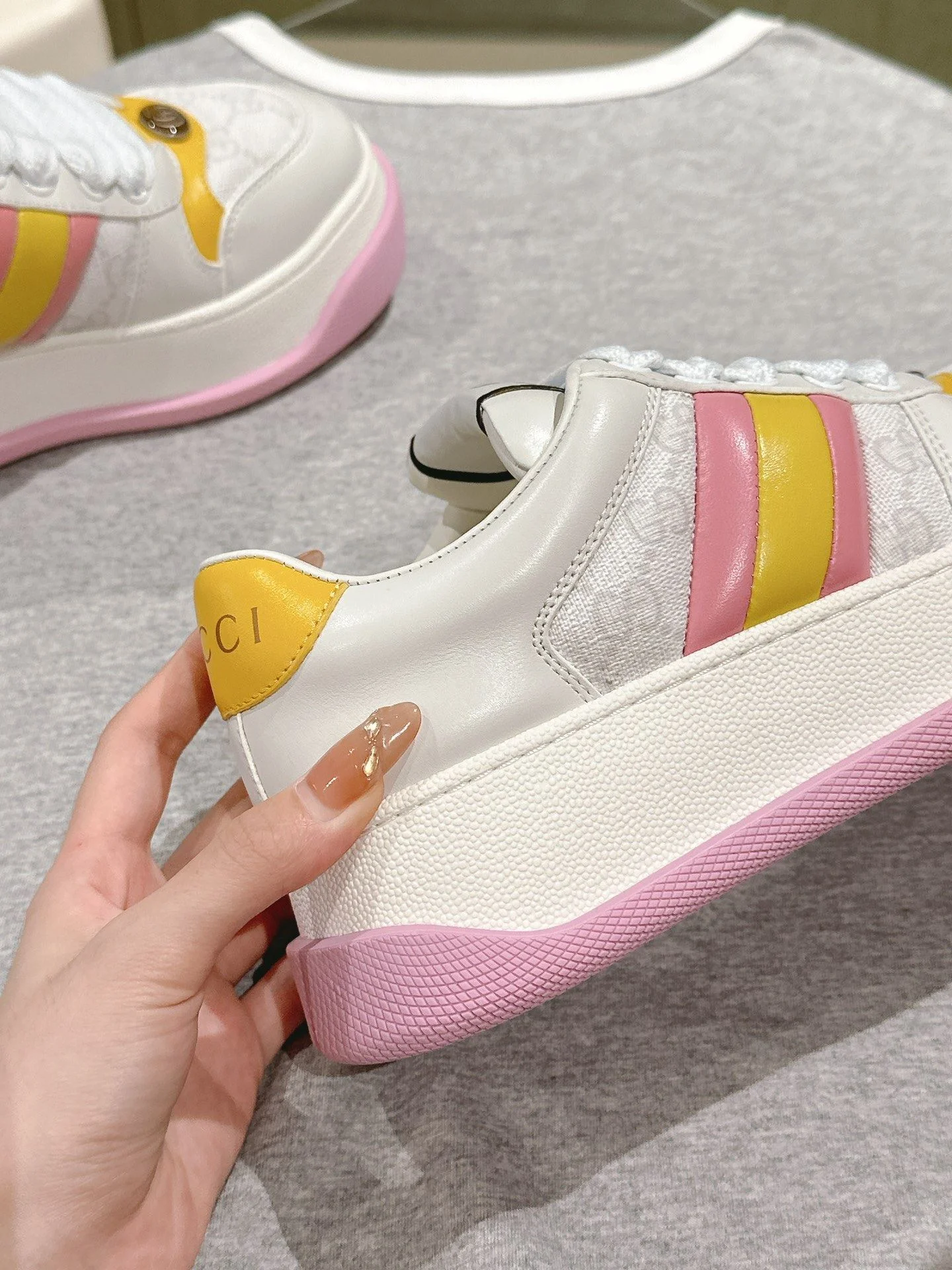 Gucci Screener Shoes Vibrant 24337