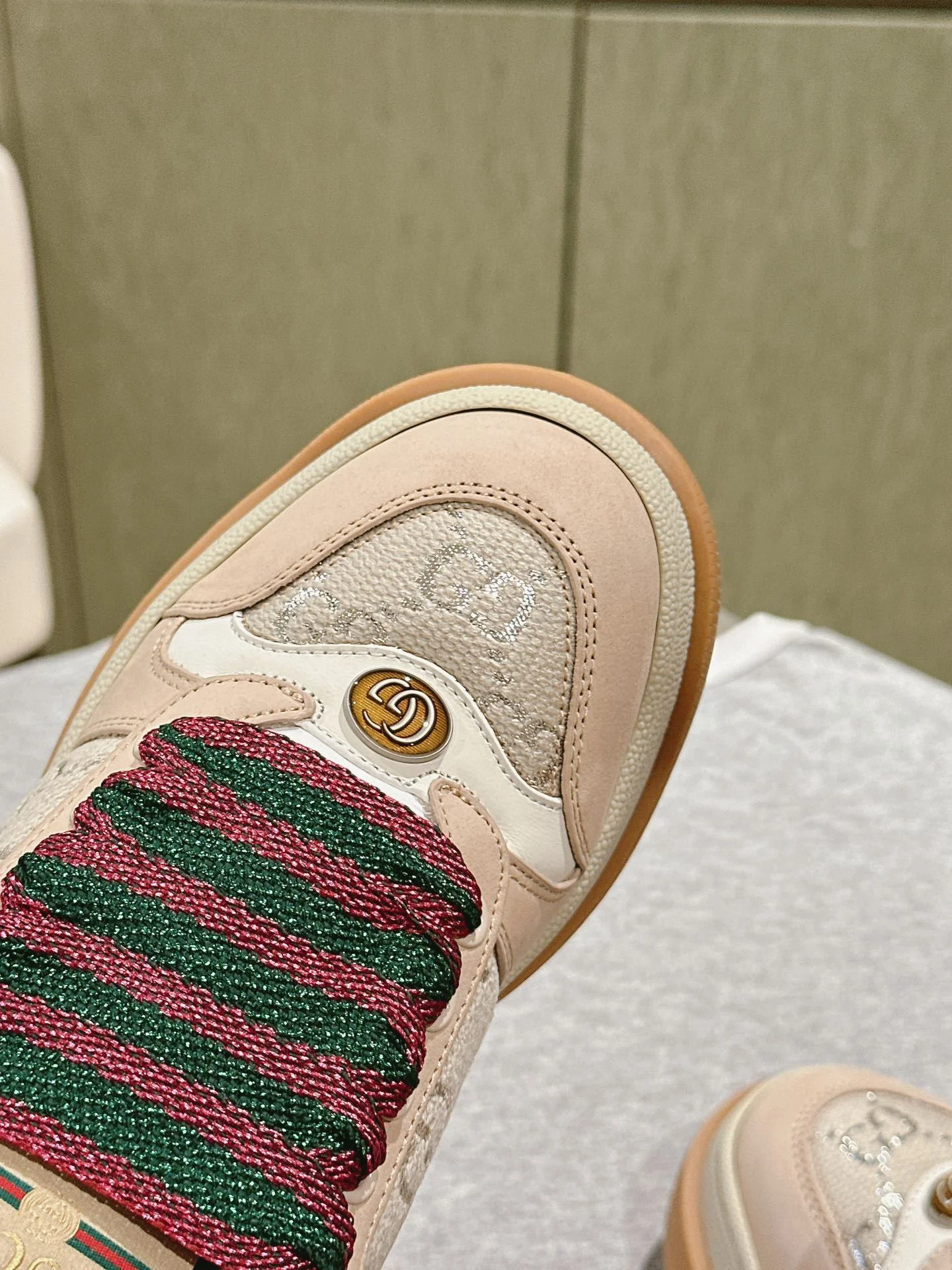 Supportive Gucci Screener Shoes 24330
