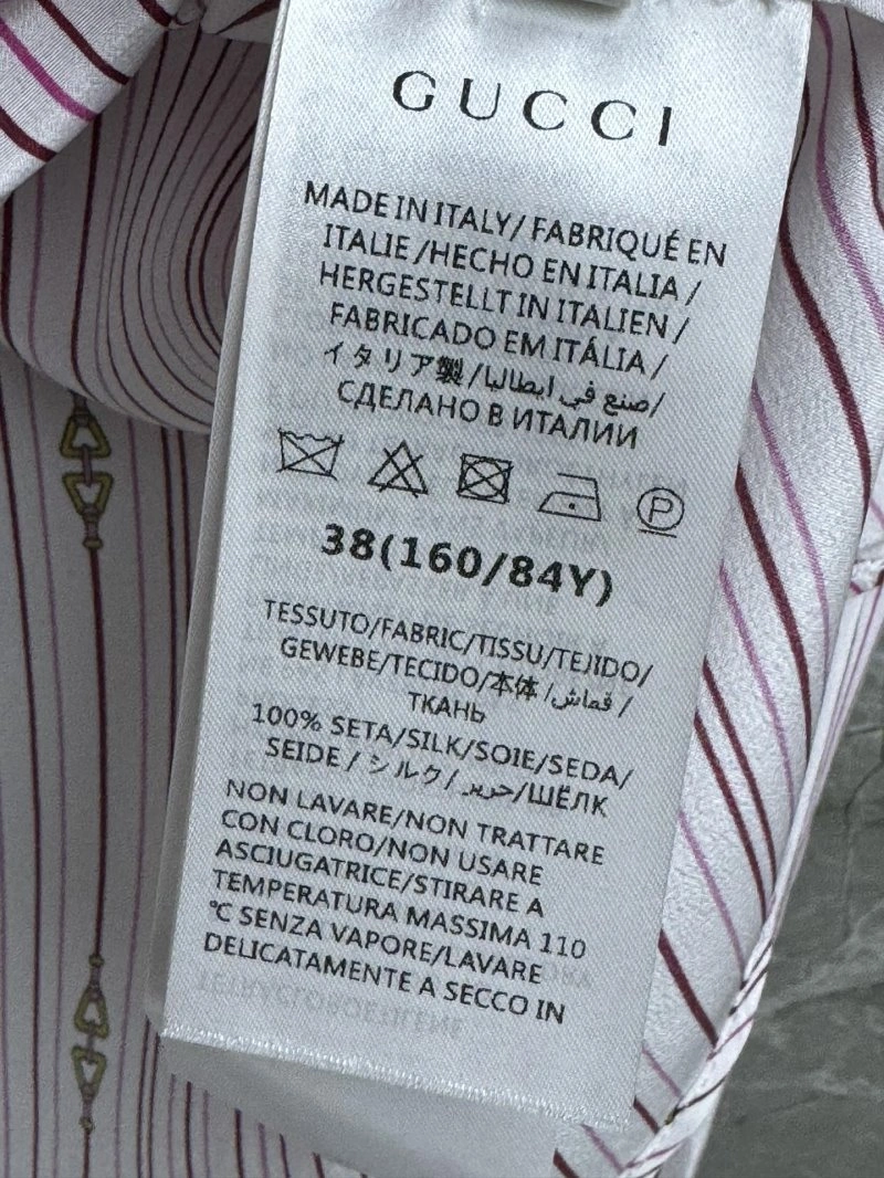 Unisex Gucci Shirts 124437