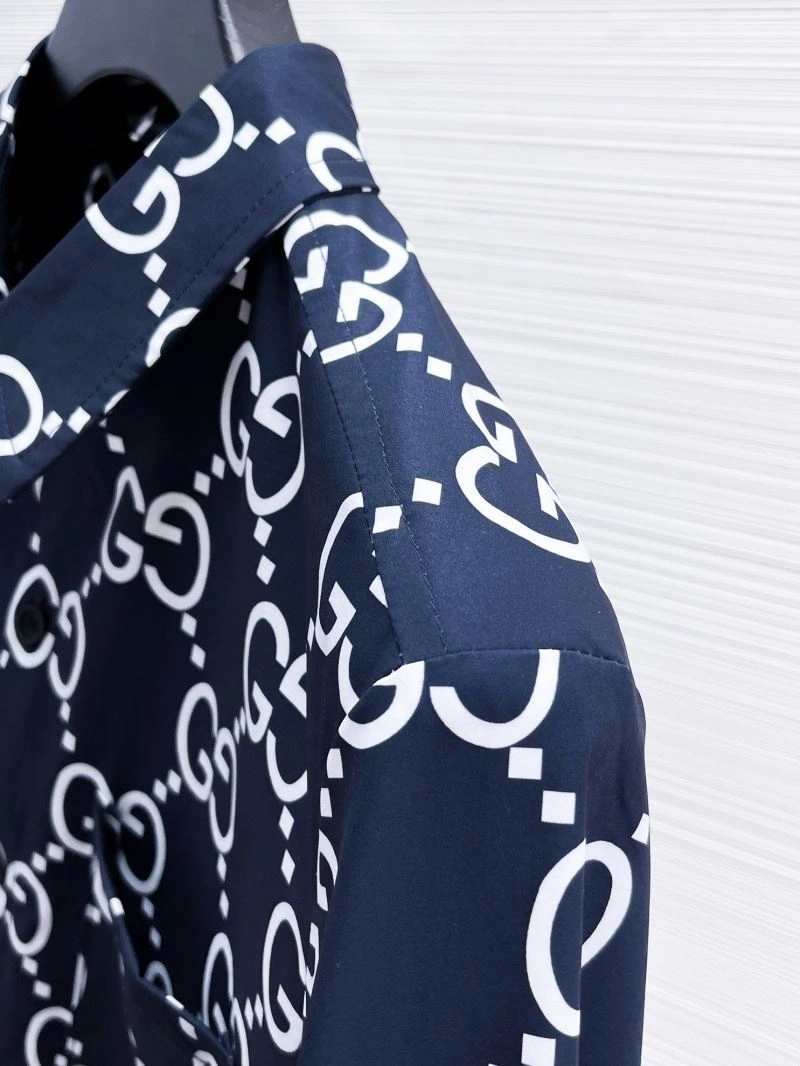 WeatherProof Gucci Shirts 125832