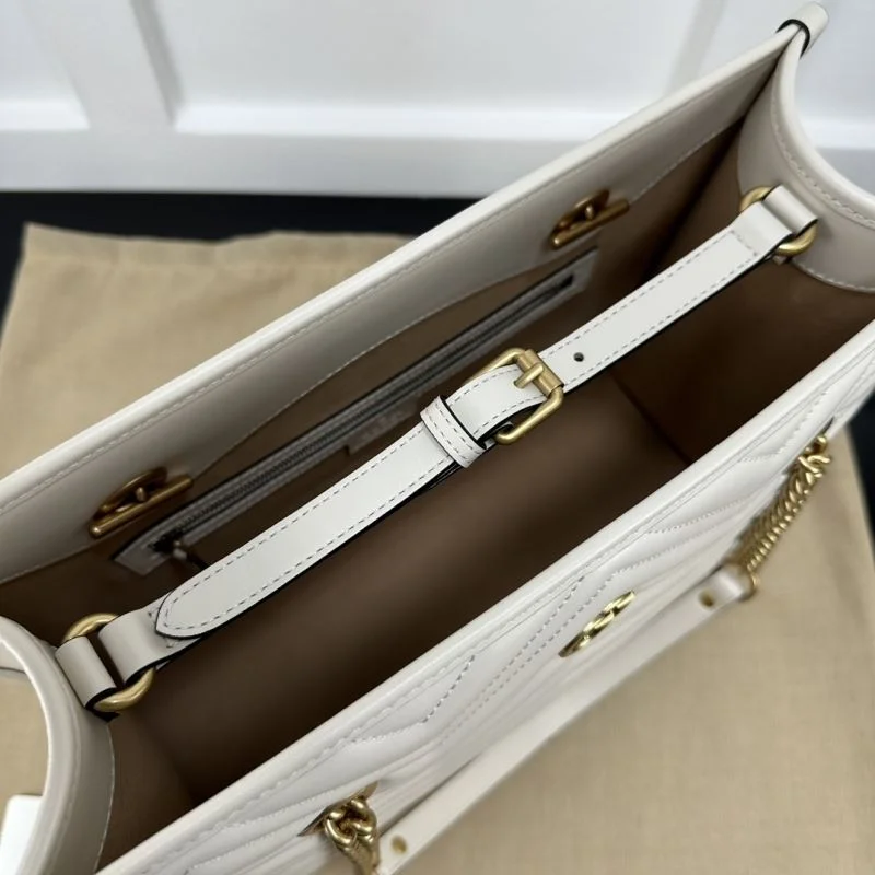 Gucci Shopping Bags Unisex 50391