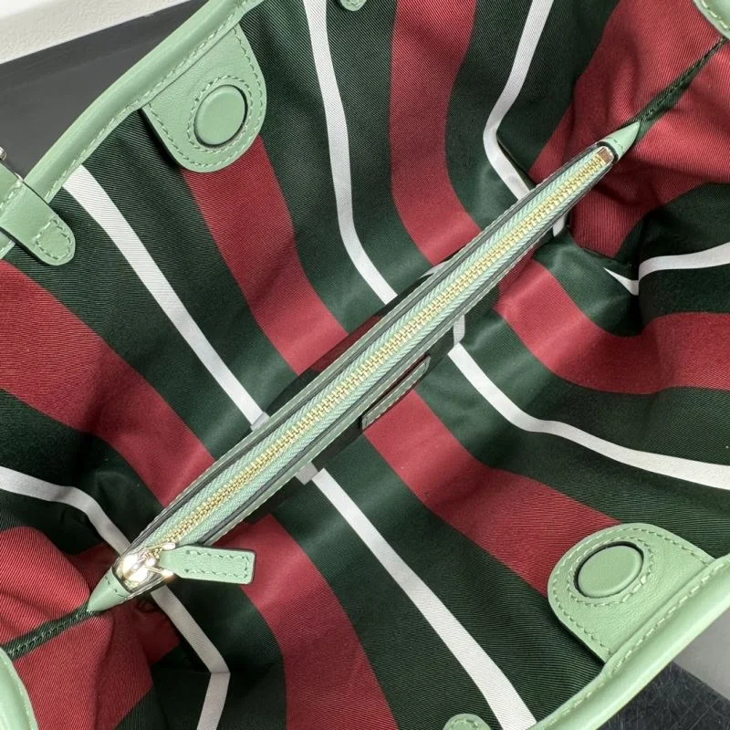 Gucci Shopping Bags UrbanChic 50345