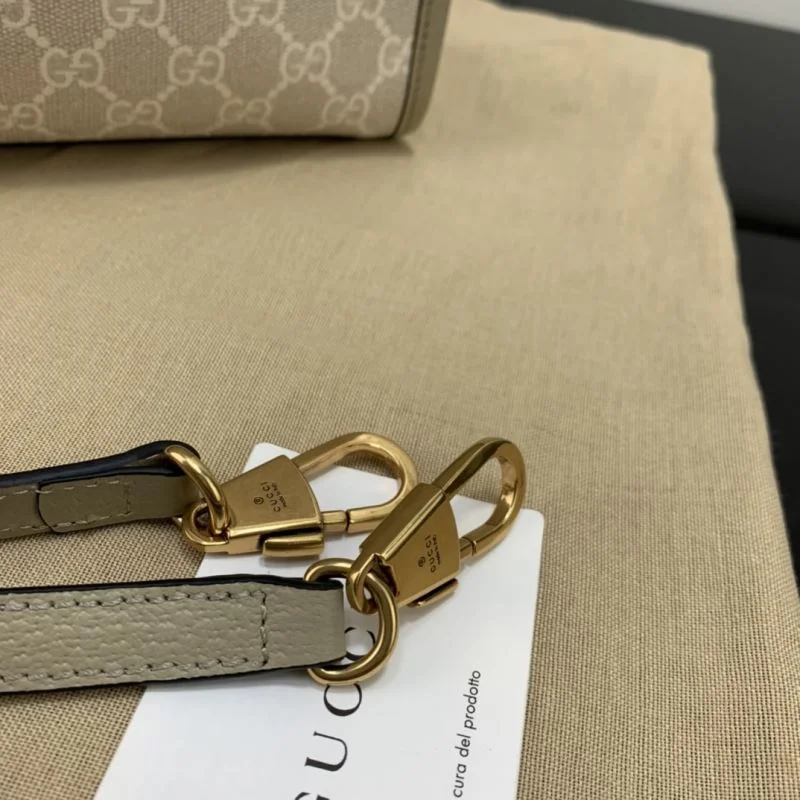 Fashionable Gucci Shopping Bags 50300