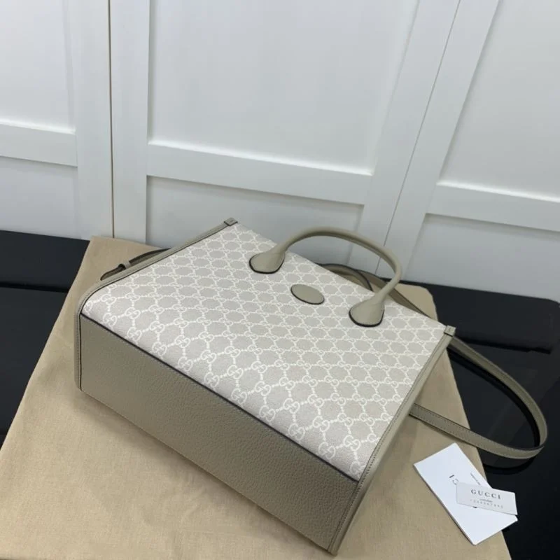 Fashionable Gucci Shopping Bags 50300