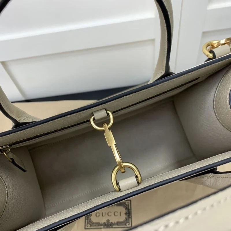 Fashionable Gucci Shopping Bags 50300