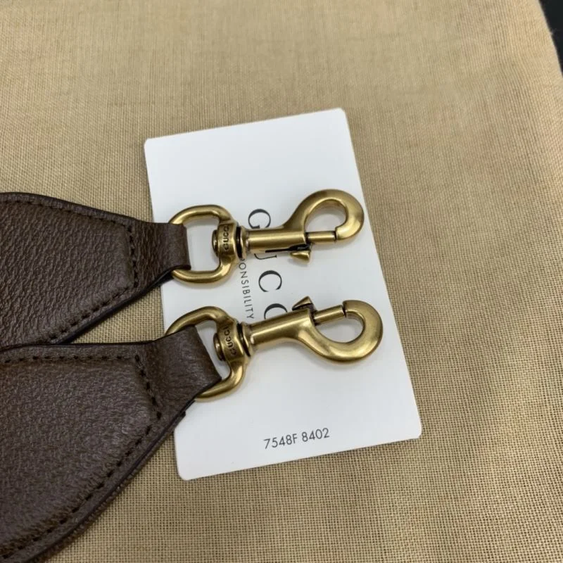 Vibrant Gucci Shopping Bags 50271