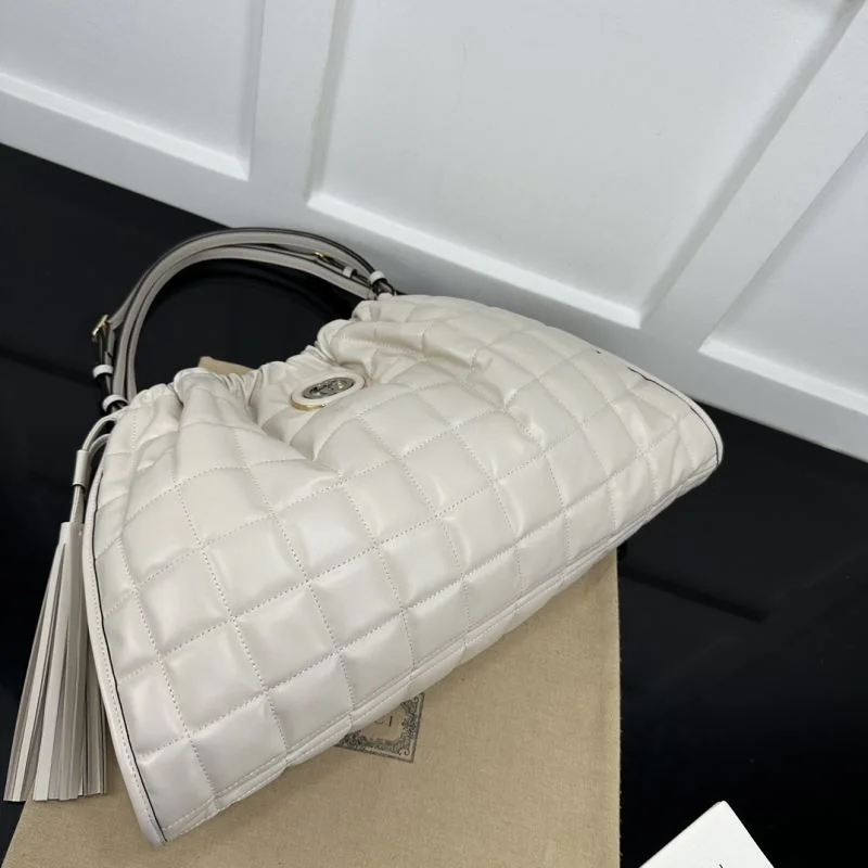 Trendsetting Gucci Shopping Bags 50268