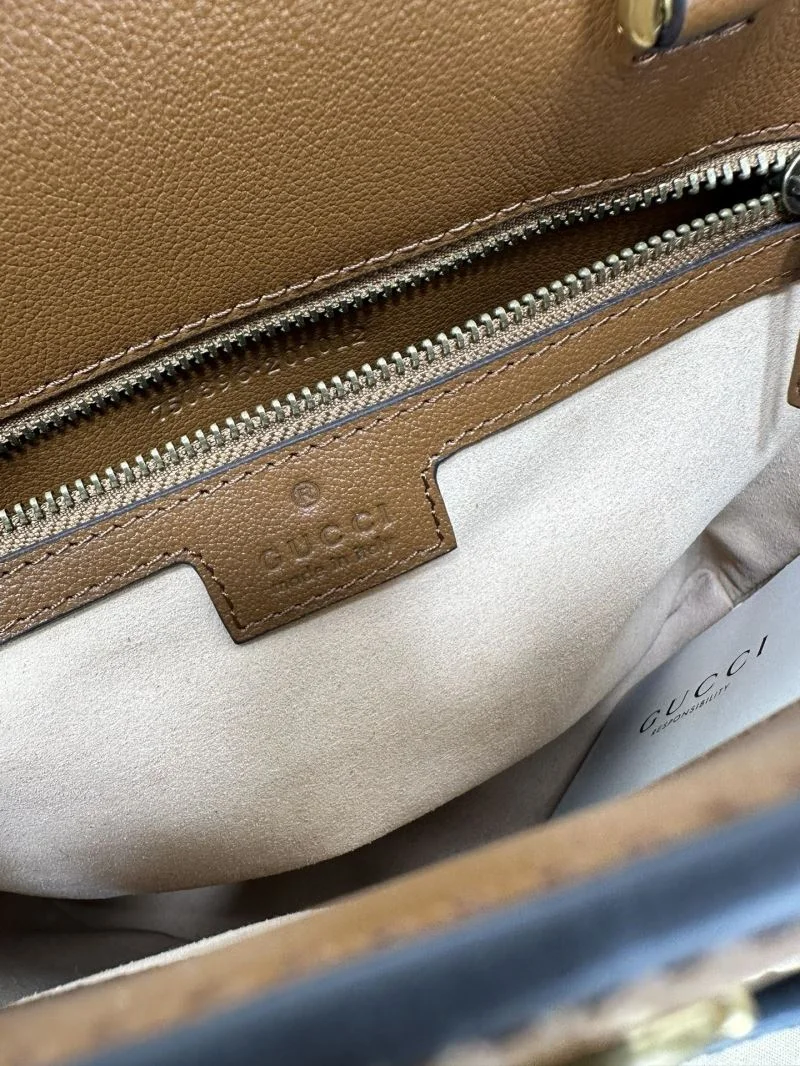 Minimalist Gucci Shopping Bags 50307