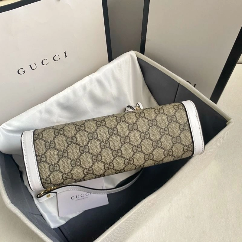 Gucci Shopping Bags FreshLook 80781