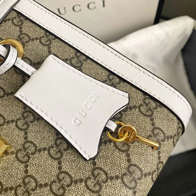 Gucci Shopping Bags FreshLook 80781