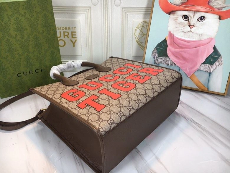 TechFriendly Gucci Shopping Bags 80773