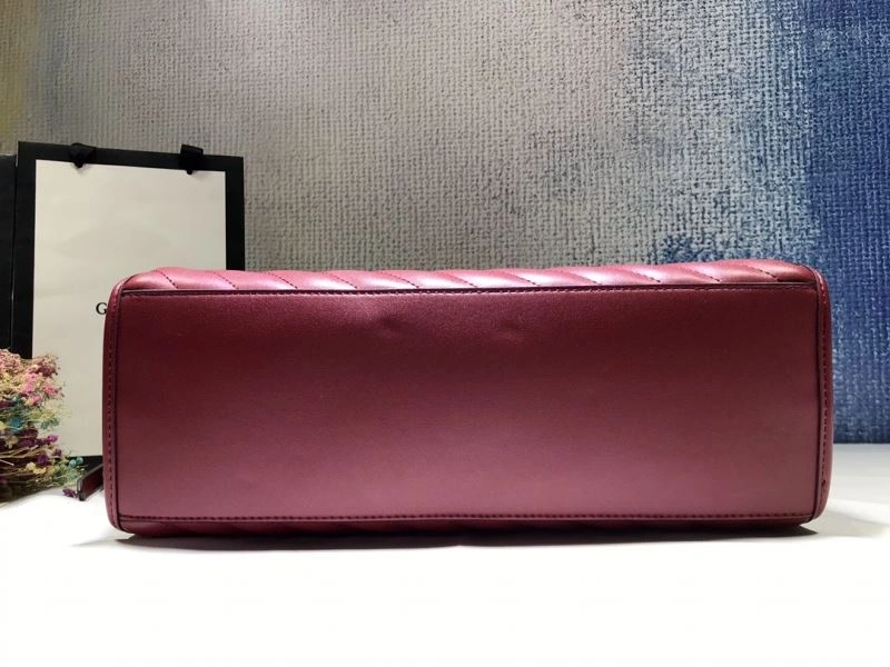 Vibrant Gucci Shopping Bags 80752
