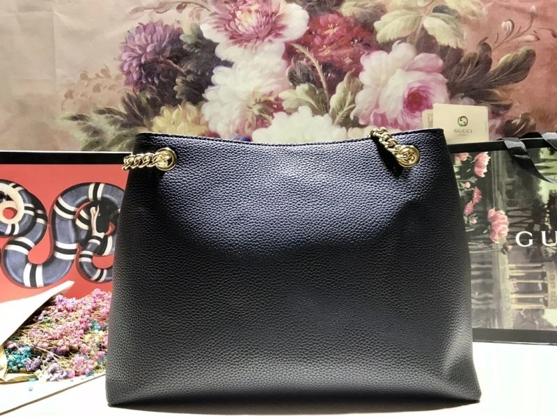 Vibrant Gucci Shopping Bags 80750