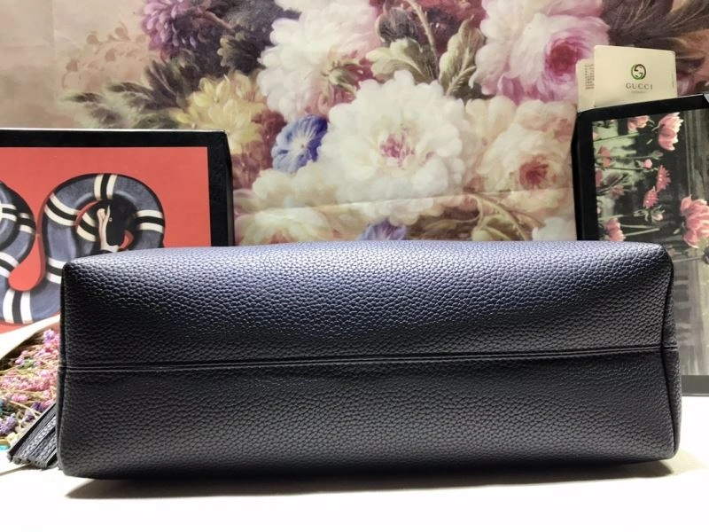 Vibrant Gucci Shopping Bags 80750