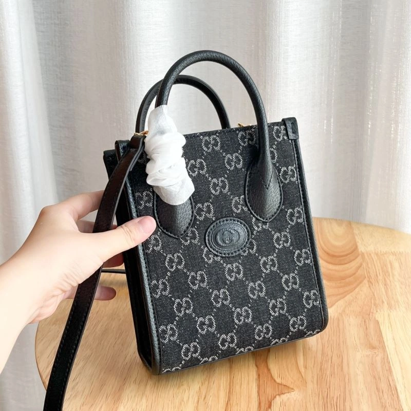 Contemporary Gucci Shopping Bags 80735