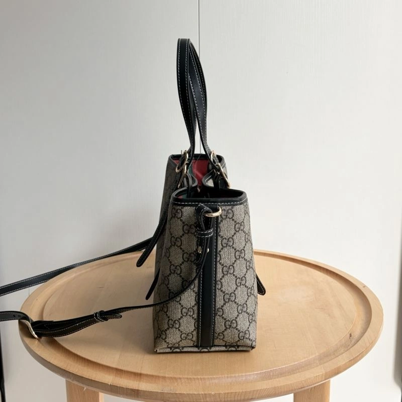 Gucci Shopping Bags EasyCare 80755